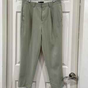 ASOS Design Men's 32"  Tapered Trouser Slim Fit Pleated Dress Pants Soft Green